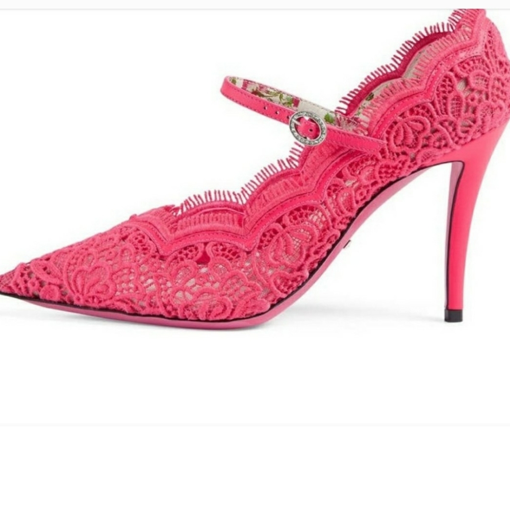 Gucci Virginia Pink Lace Pump